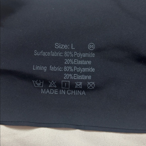 Elegant Women's Intimates Set - Black, White, Tan - Picture 2 of 7